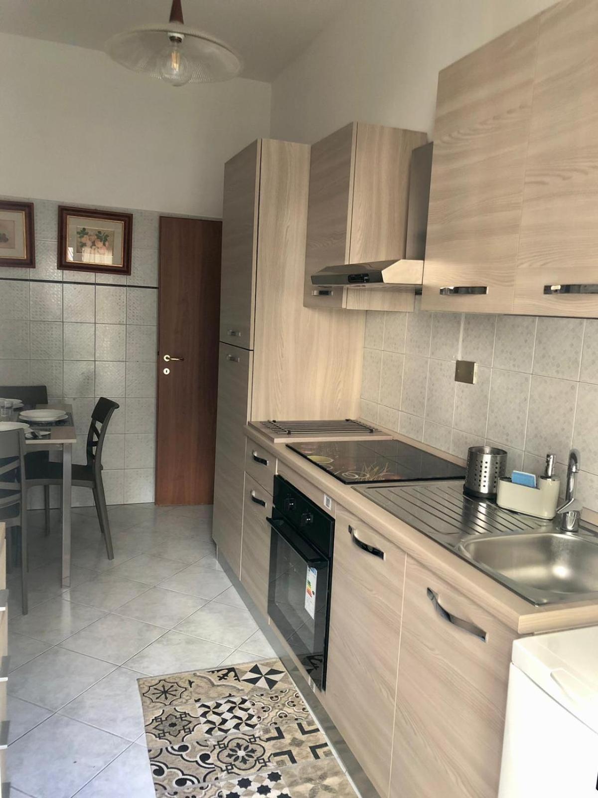 Myhomeinrome - Zona Re Di Apartamento